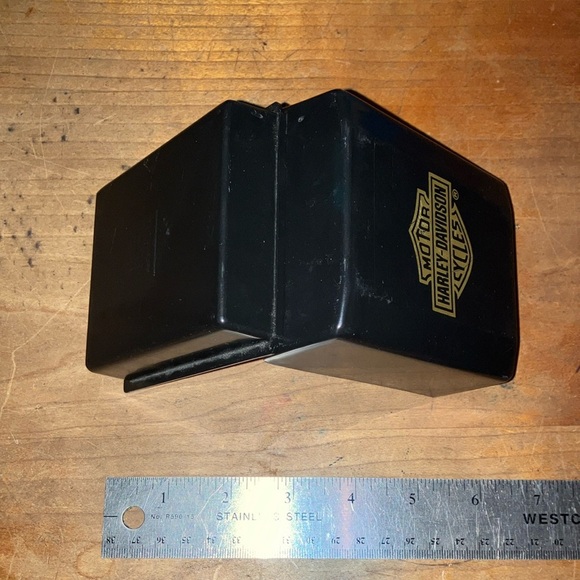 Harley-Davidson Black and Gold tone plastic box - Picture 9 of 16